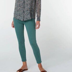 Liverpool: Abby High Rise Ankle Skinny Jean (shale green)
